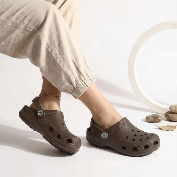 Brown_Classic_Clog_For_Women