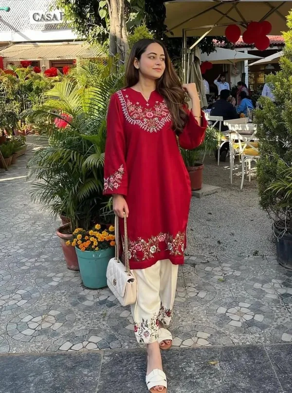 Red_Cotton_Floral_Embroidered_V_Neck_Kurta_And_Pant_Set_For_Women