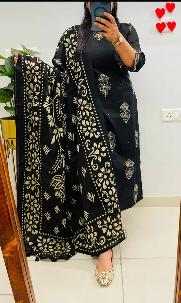 Black_Gold_Block_Printed_Kurta_Pant_Set