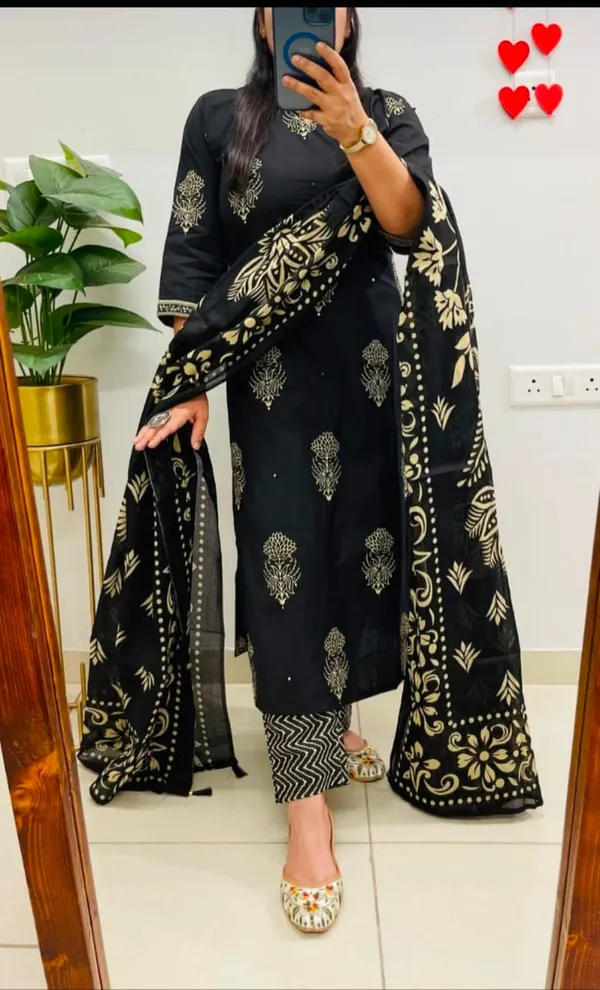 Black_Gold_Block_Printed_Kurta_Pant_Set