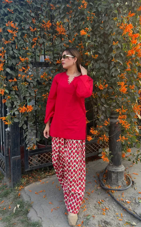 Farsi_Red_Cotton_Kurta_&_Printed_Palazzo_Ethnic_Set