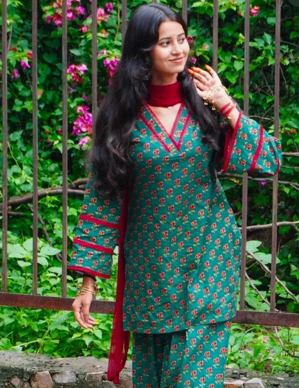 Floral_Printed_Farshi_Salwar_Suit_Set