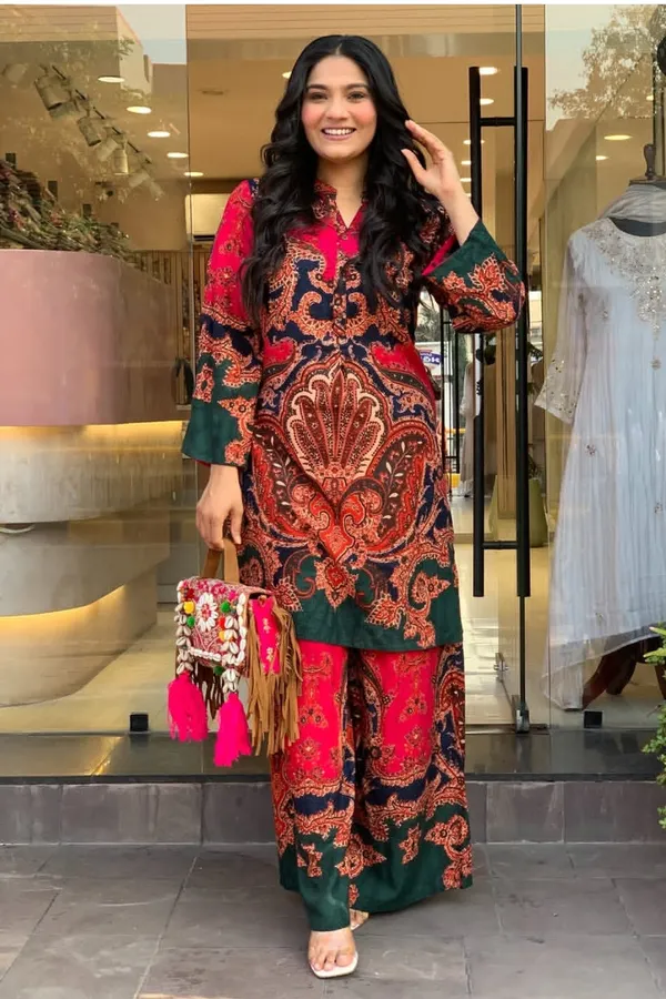 Libas_Royal_Ethnic_Cotton_Printed_Kurta_Set_With_Designer_Palazzo_Pants