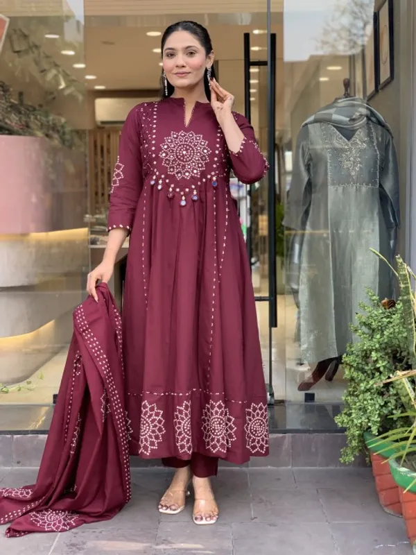 Libas_jaipur_Wine_Bandhej_Print_Anarkali_Kurta_Set_with_Dupatta