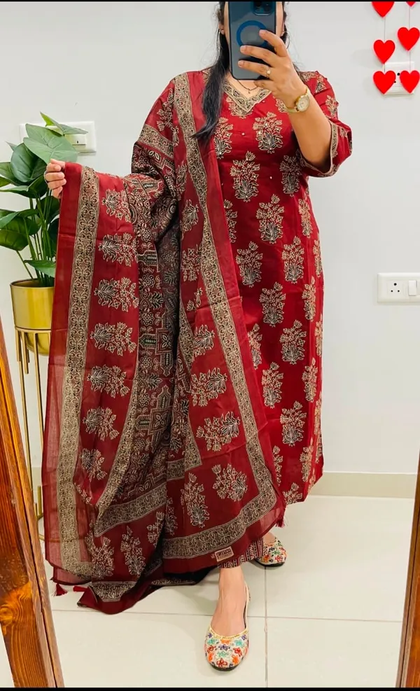 Maroon_Ajrakh_Printed_Kurta_Pant_Set