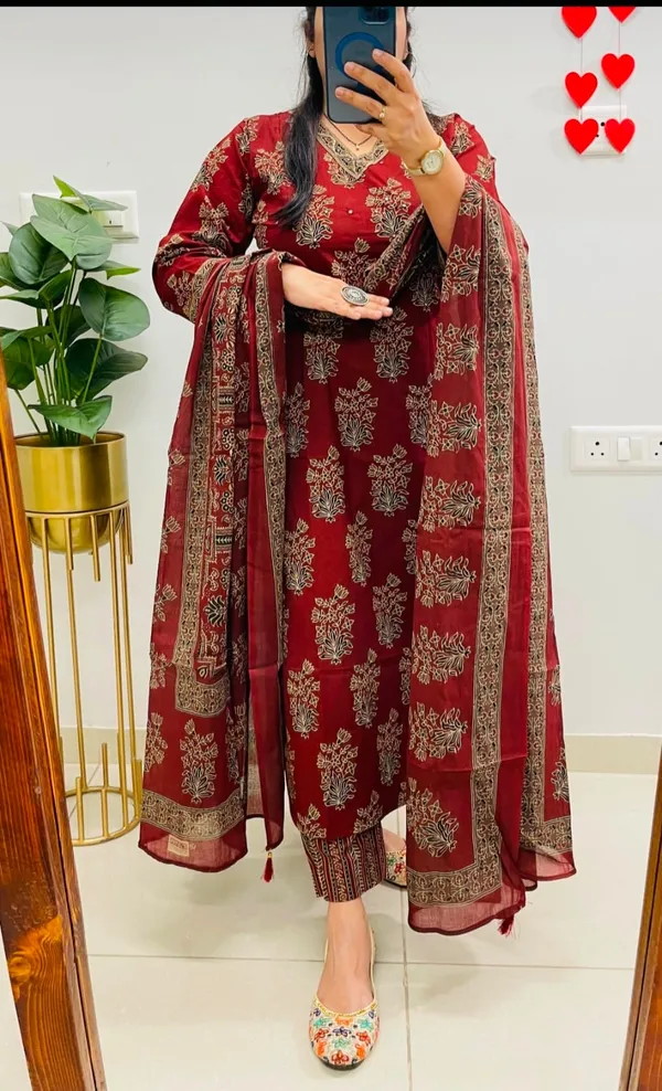 Maroon_Ajrakh_Printed_Kurta_Pant_Set