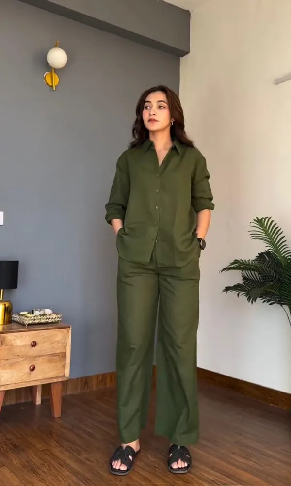 Veloura_Ease_Olive_Green_Linen_Co-Ord_Set