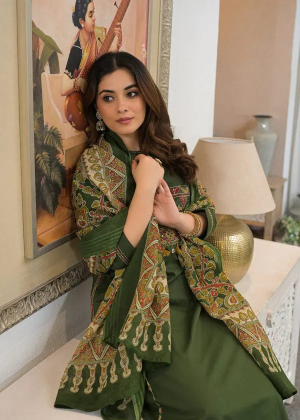 Women’s_Olive_Green_Embroidered_Anarkali_Kurta_Pant_Set_with_Printed_Dupatta_