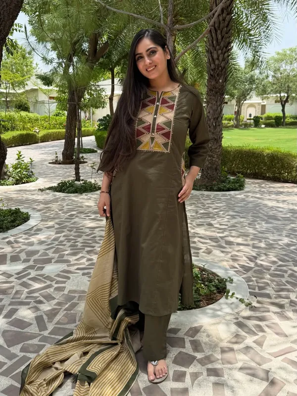 Women’s_Olive_Green_Embroidered_Kurta_Pant_Set_with_Printed_Dupatta_
