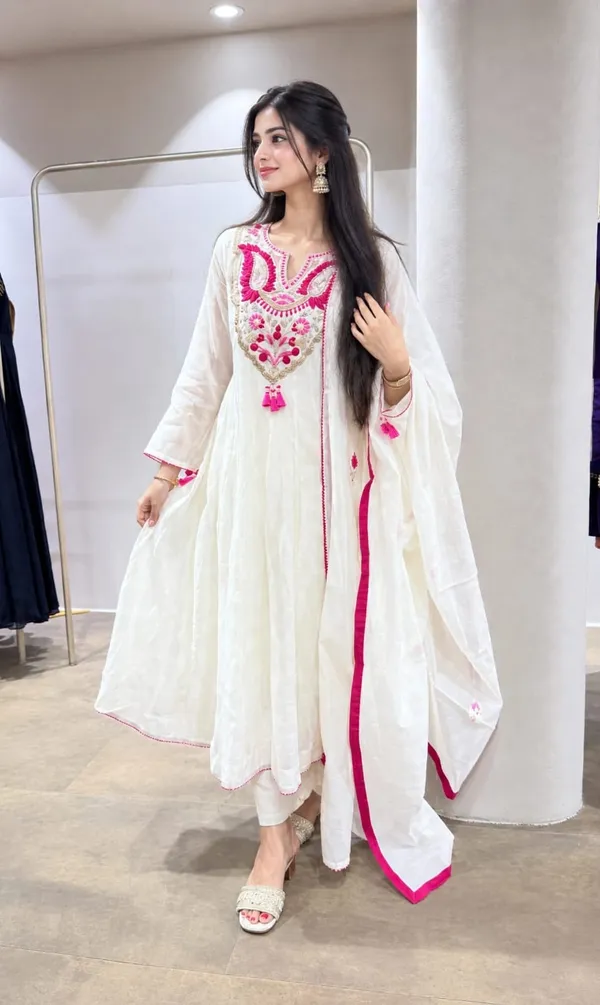 white_cotton_ethnic_Anarkali_suit_set
