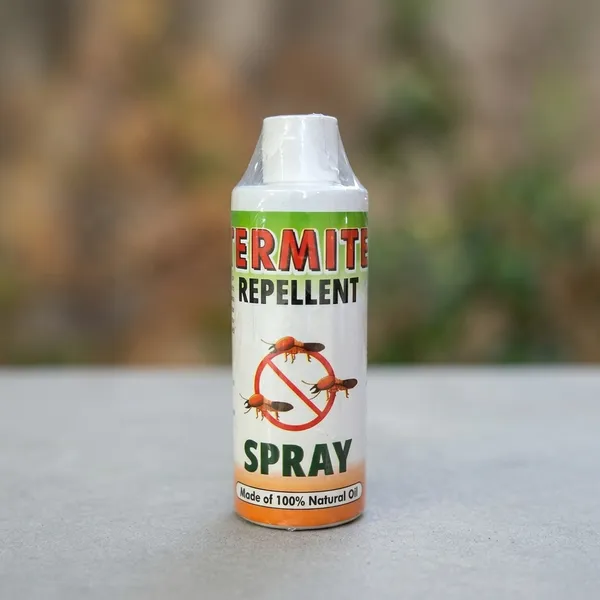 Termite_Repellent_Spray_Made_Of_Natural_Oil