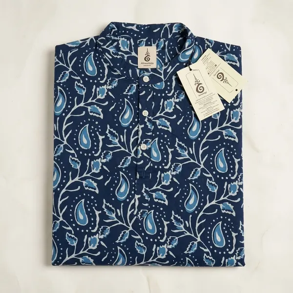 Navy_Blue_Cotton_Paisley_Print_Short_Kurta_For_Men