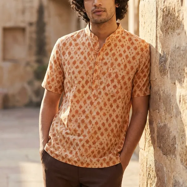 Orange_Cotton_Geometric_Print_Regular_Fit_Shirt_For_Men