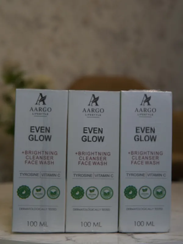 Aargo_Lifestyle_Even_Glow_Vitamin_C_Licorice_Brightening_Face_Wash_Pack_Of_2