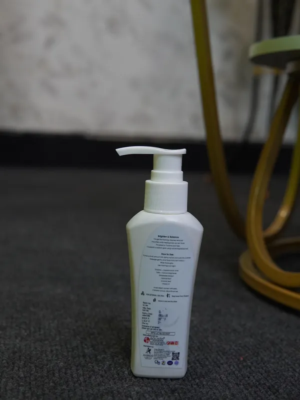 Aargo_Lifestyle_Even_Glow_Vitamin_C_Licorice_Brightening_Face_Wash_Pack_Of_2
