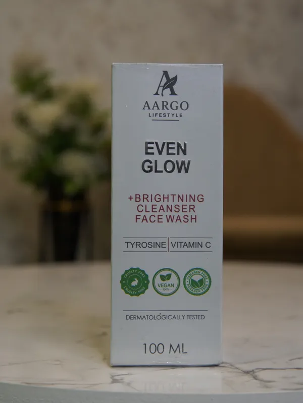 Aargo_Lifestyle_Even_Glow_Vitamin_C_Licorice_Brightening_Face_Wash_Pack_Of_2