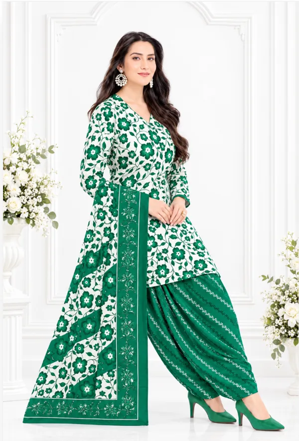 Elegant_White_&_Emerald_Green_Floral_100%_Cotton_Ready-Made_Patiala_Suit_set_