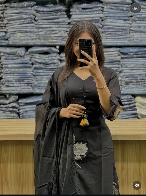 Black_Embroidered_Three_Piece_Suit_Set_For_Women