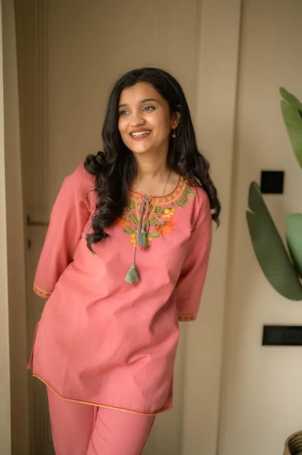 Coral_Pink_Embroidered_Kurta_Pant_Set_For_Women