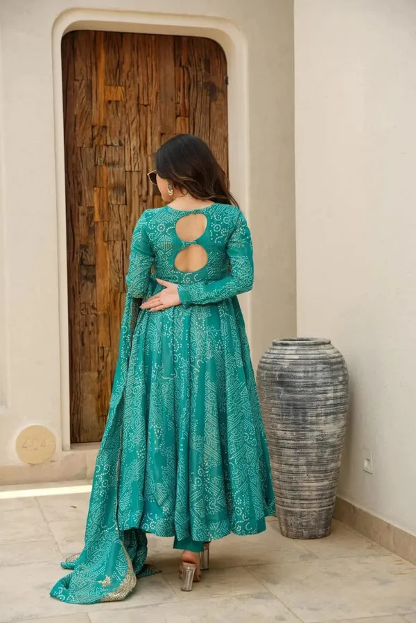 Turquoise_Embroidered_Anarkali_Suit_Set_With_Dupatta_For_Women