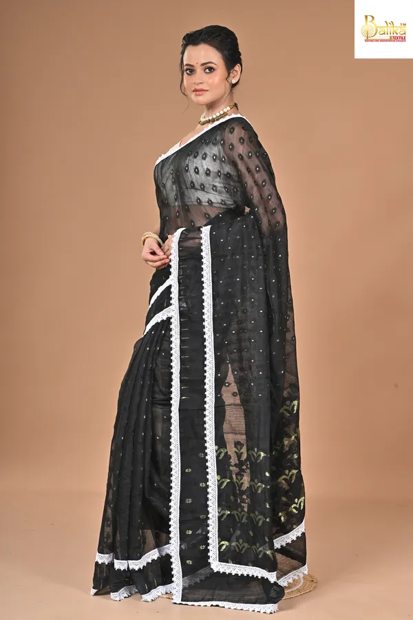 Black_Dimond_Dhakai_Jamdani_Saree_With_White_Lace_Border_For_Women