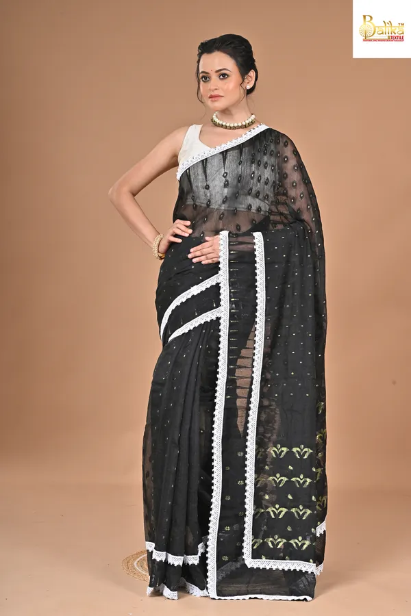 Black_Dimond_Dhakai_Jamdani_Saree_With_White_Lace_Border_For_Women