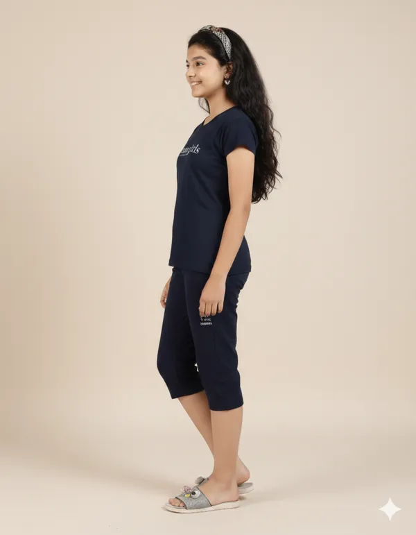 Blue_Cotton_Regular_Fit_Night_Suit_For_Girls