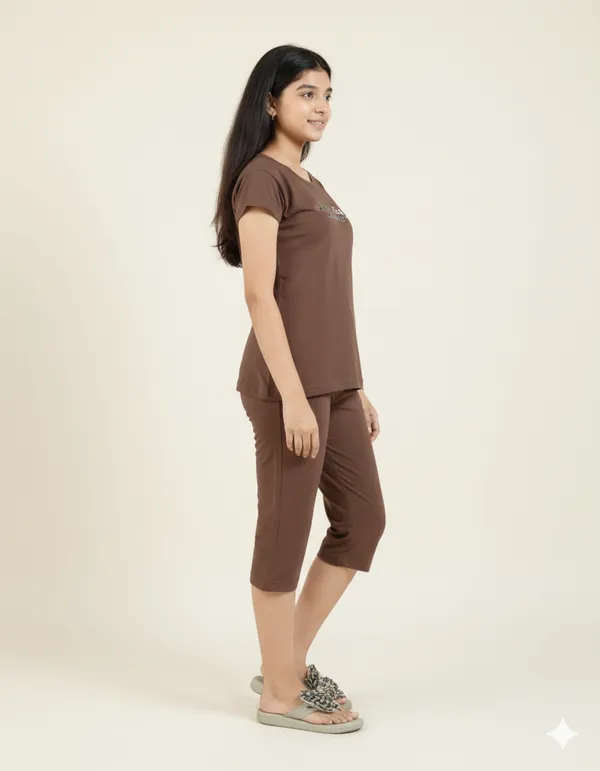 Brown_Cotton_Regular_Fit_Night_Suit_For_Girls