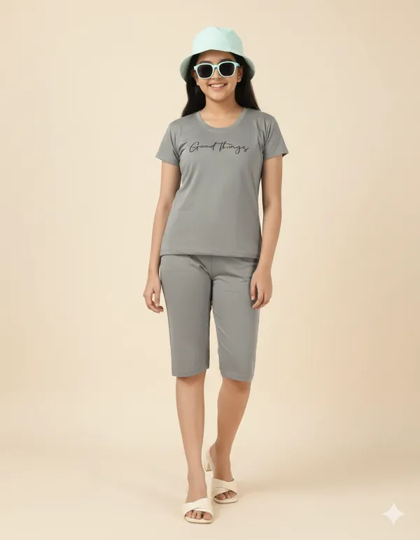 Light_Grey_Cotton_Regular_Fit_Night_Suit_For_Girls