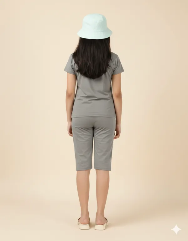 Light_Grey_Cotton_Regular_Fit_Night_Suit_For_Girls