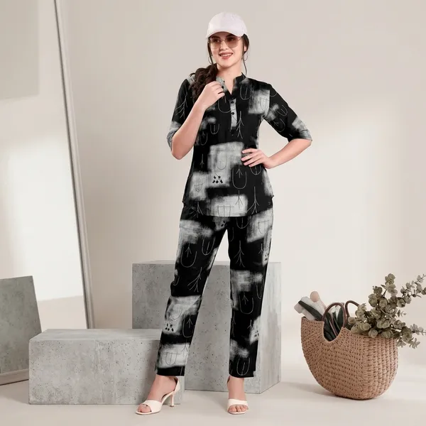 Black_Printed_Long_Night_Suit_For_Women