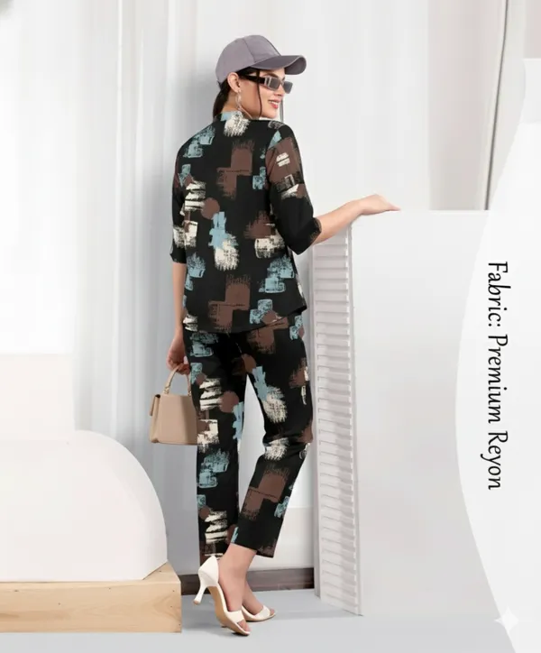 Black_And_Brown_Printed_Long_Night_Suit_For_Women
