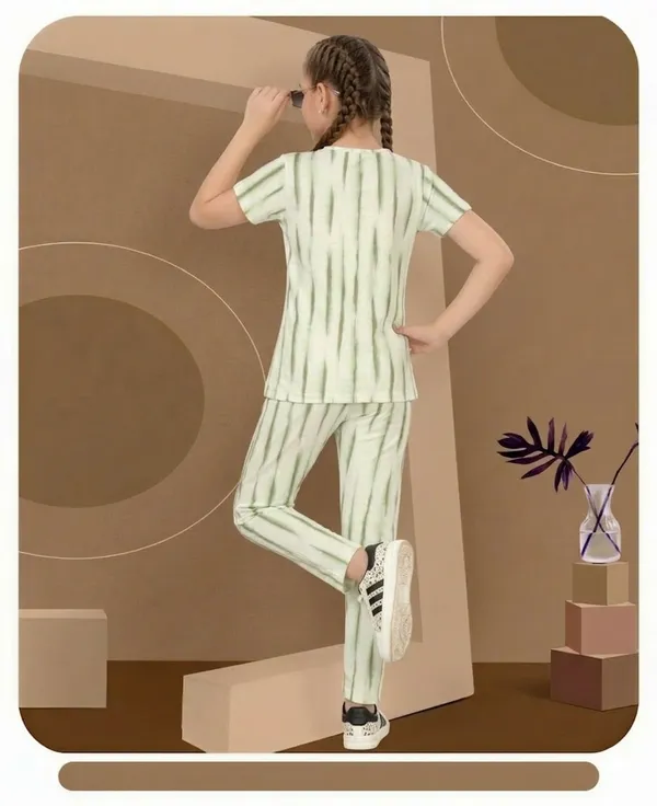 Green_Long_Night_Suit_For_Women