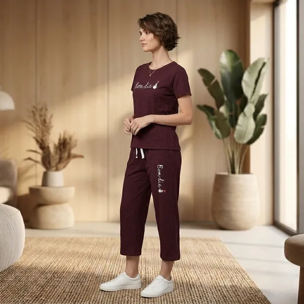 Brown_Jacquard_Capri_Night_Suit_For_Women
