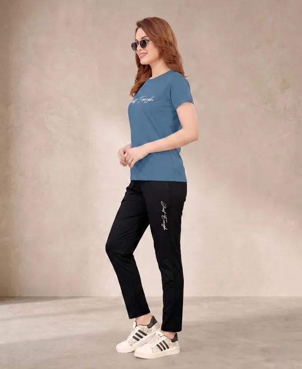 Sky_Blue_And_Black_Long_Contrast_Round_Neck_Night_Suit_For_Women