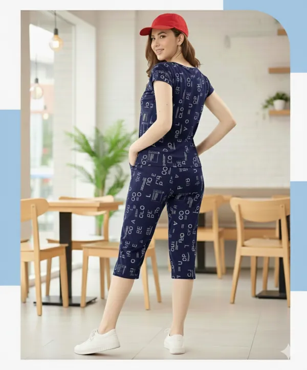 Blue_Printed_Capri_Night_Suit_For_Women