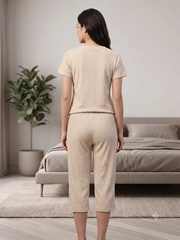 Cream_Jacquard_Capri_Night_Suit_For_Women