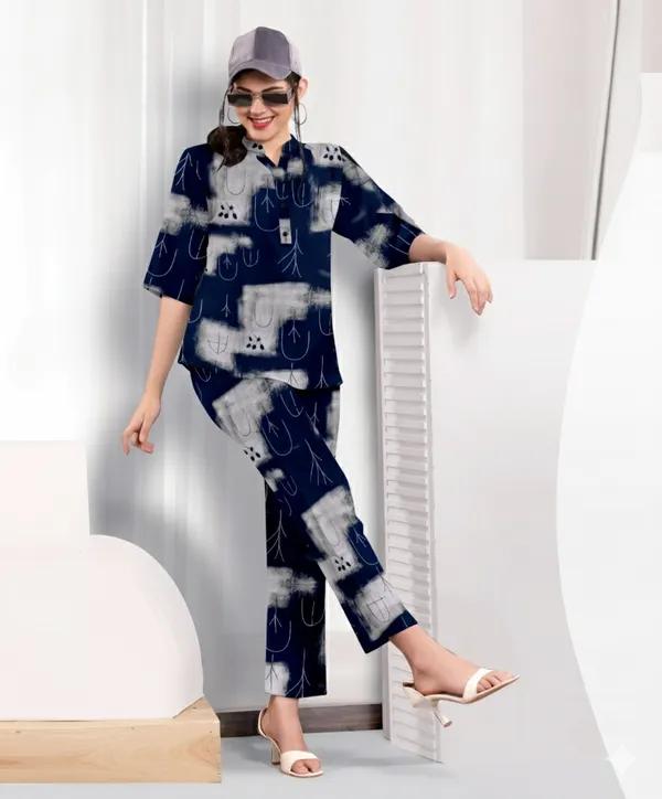 Blue_Printed_Long_Night_Suit_For_Women