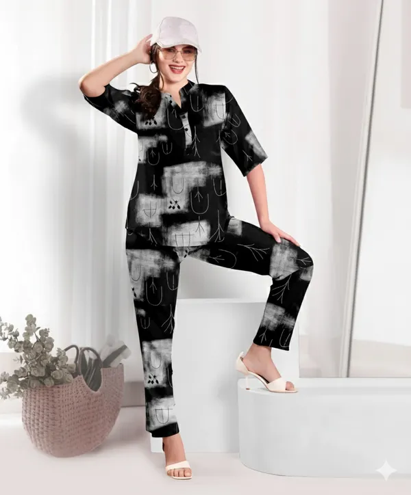 Black_Printed_Long_Night_Suit_For_Women