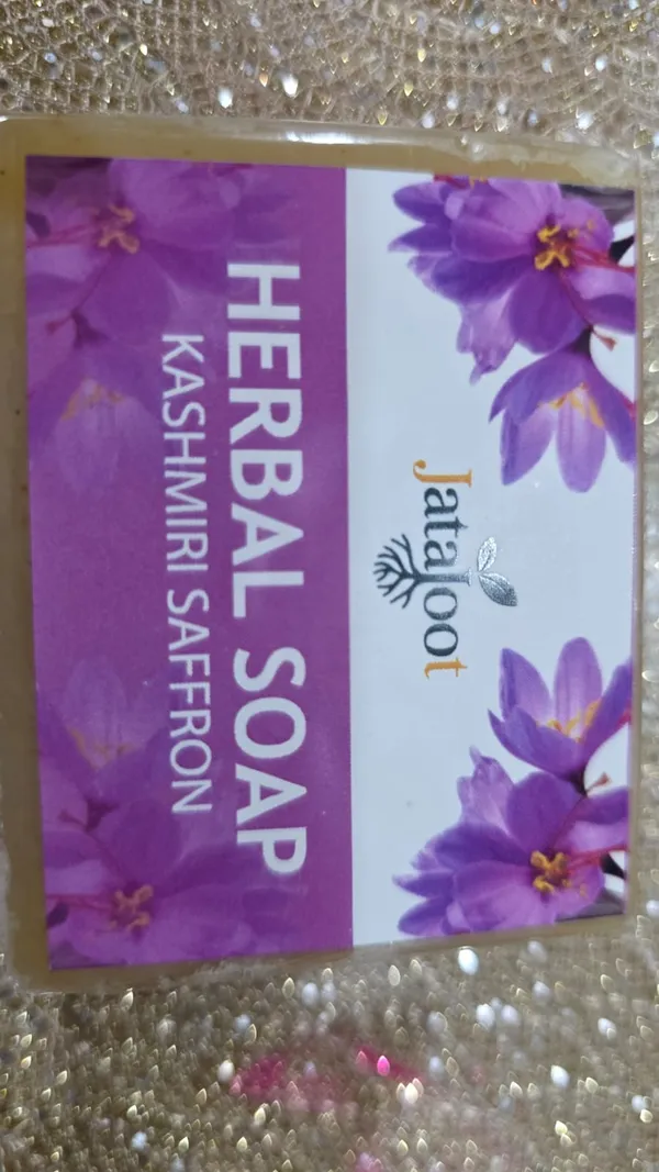 Jatajoot_Kashmiri_Saffron_Sandalwood_Herbal_Soap