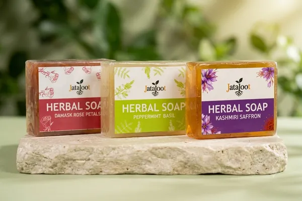 Jatajoot_Kashmiri_Saffron_Sandalwood,_Peppermint_Basil_Menthol,_Damask_Rose_Petals_Antioxidant_Herbal_Soap_(pack_of_3)