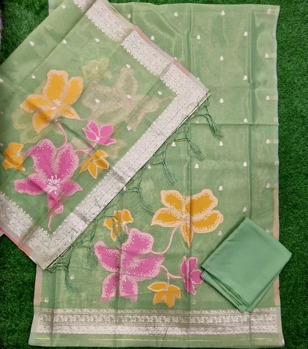 Green_Shimmer_Banarasi_Silk_Weaving_Unstitched_Kurta_Set_For_Women