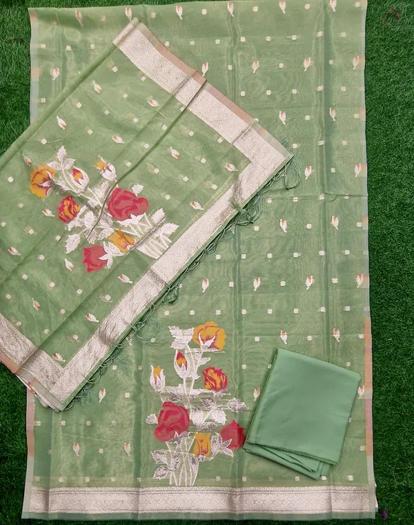 Green_Shimmer_Banarasi_Silk_Weaving_Unstitched_Kurta_Set_For_Women