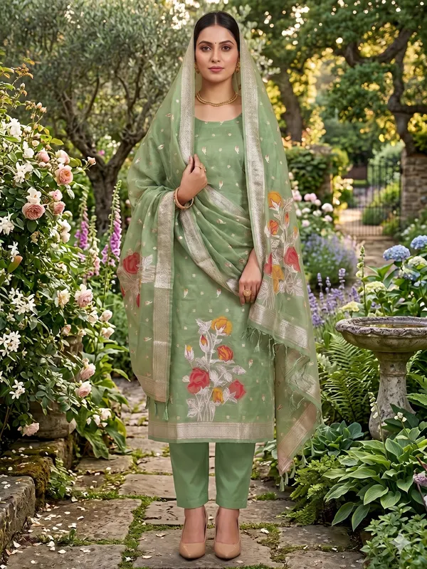 Green_Shimmer_Banarasi_Silk_Weaving_Unstitched_Kurta_Set_For_Women