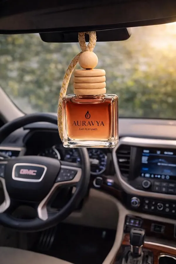 Auravya_Smoked_Vanilla_Premium_Hanging_Car_Perfume