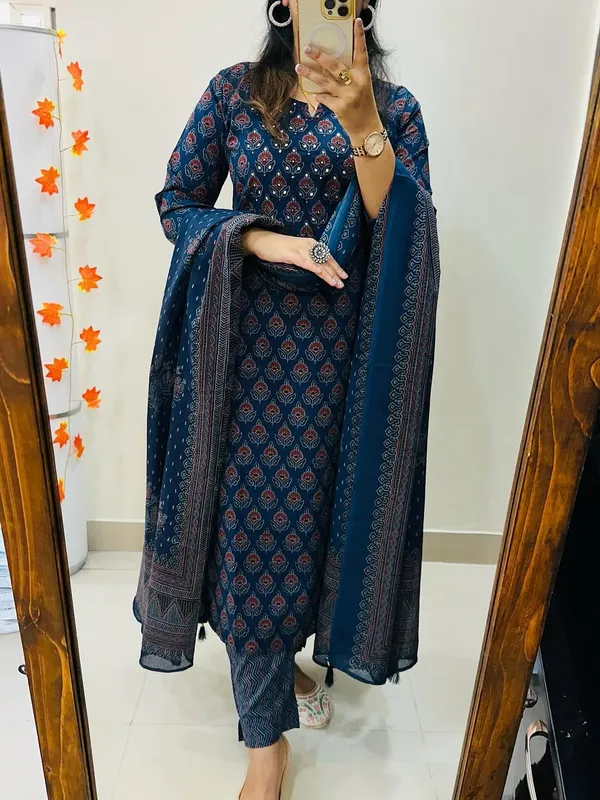 Blue_Cotton_Jaipuri_Ajrakh_Print_Straight_Suit_Sets_For_Women