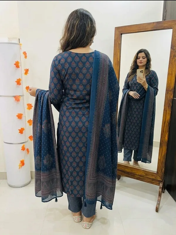 Blue_Cotton_Jaipuri_Ajrakh_Print_Straight_Suit_Sets_For_Women