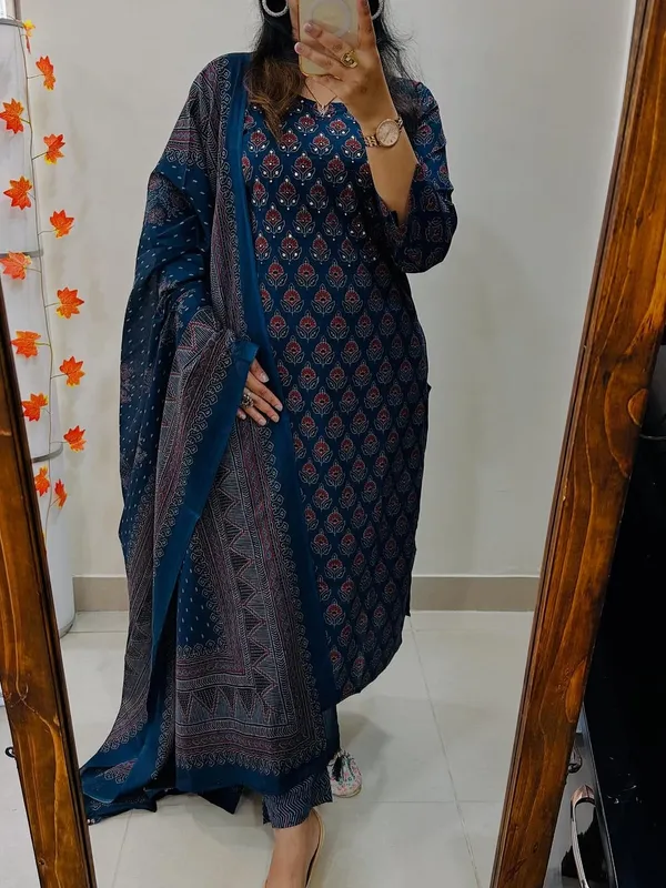 Blue_Cotton_Jaipuri_Ajrakh_Print_Straight_Suit_Sets_For_Women