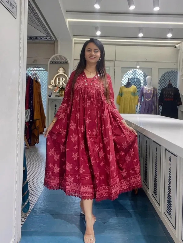 Maroon_Printed_Cotton_Blend_Anarkali_Suit_Set_With_Dupatta