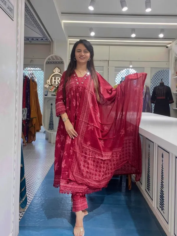 Maroon_Printed_Cotton_Blend_Anarkali_Suit_Set_With_Dupatta